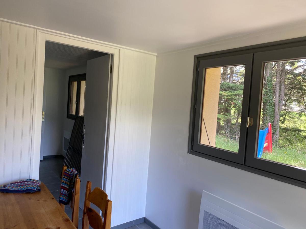 Appartement Dans Le Chalet 라 샤펠-앙-베르코르 외부 사진